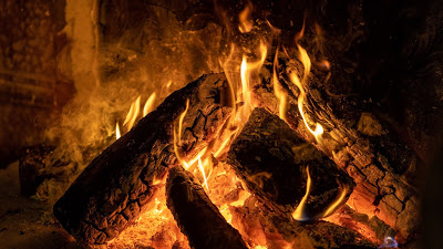 Camping, fire, logs, flame, fire

 + Download Wallpapers