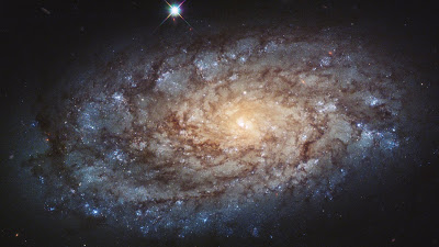 Wallpaper Spiral Galaxy NGC 4298, Space, Stars

 + Download Wallpapers