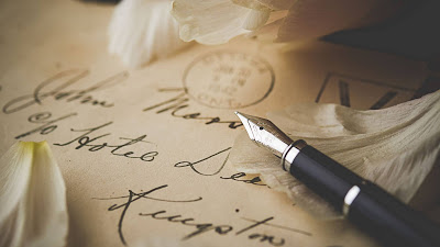 Pen, letter, petals, envelope, vintage

 + Download Wallpapers