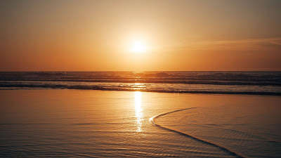 Sun, Sunset, Sea, Waves, Dusk

 + Download Wallpapers