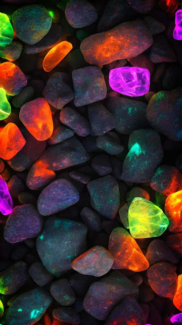 Glowing Stones iPhone Wallpaper 4K – Wallpapers Download
