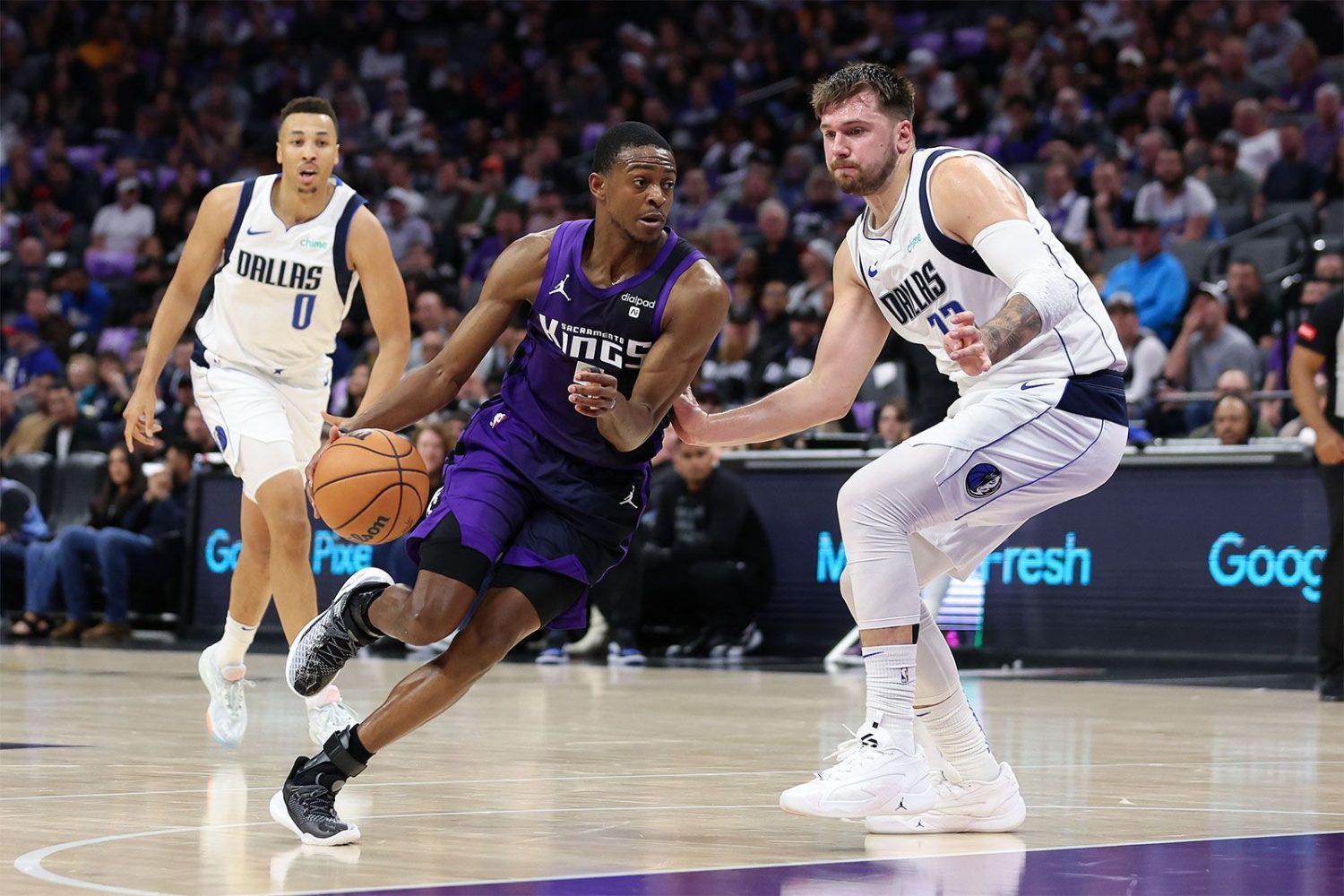 De’Aaron Fox Biography: Age, Height, NBA Career, Net Worth & 2026 Latest Updates