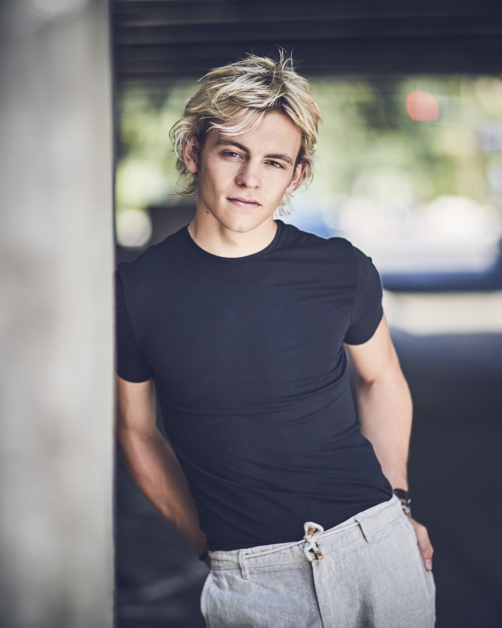 Ross Lynch Bio: From Disney Star to Musical Icon—Age, Career, Height, Net Worth, Family Life & Recent Projects