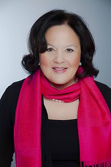Una Ryan Biography Una Ryan Biography: The Biotech Leader’s Age, Height, Career, Family, Why She is Famous & Latest 2026 Activities