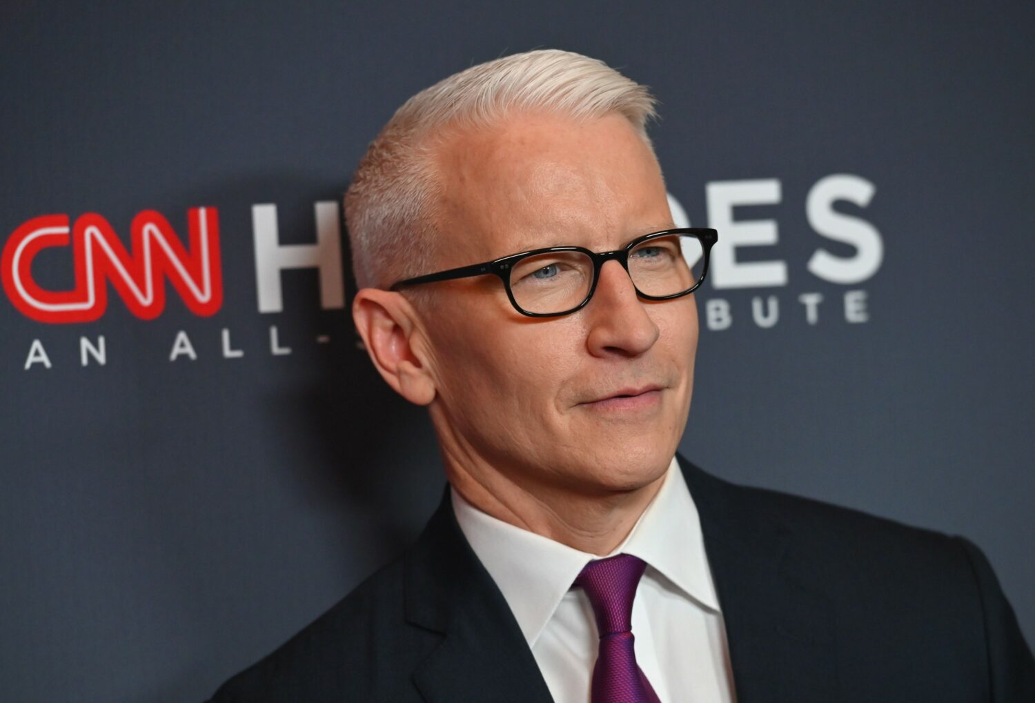 Anderson Cooper Biography: CNN’s Most Trusted Anchor, Age, Net Worth, Vanderbilt Family Legacy, Career Milestones & Recent 2026 Activity