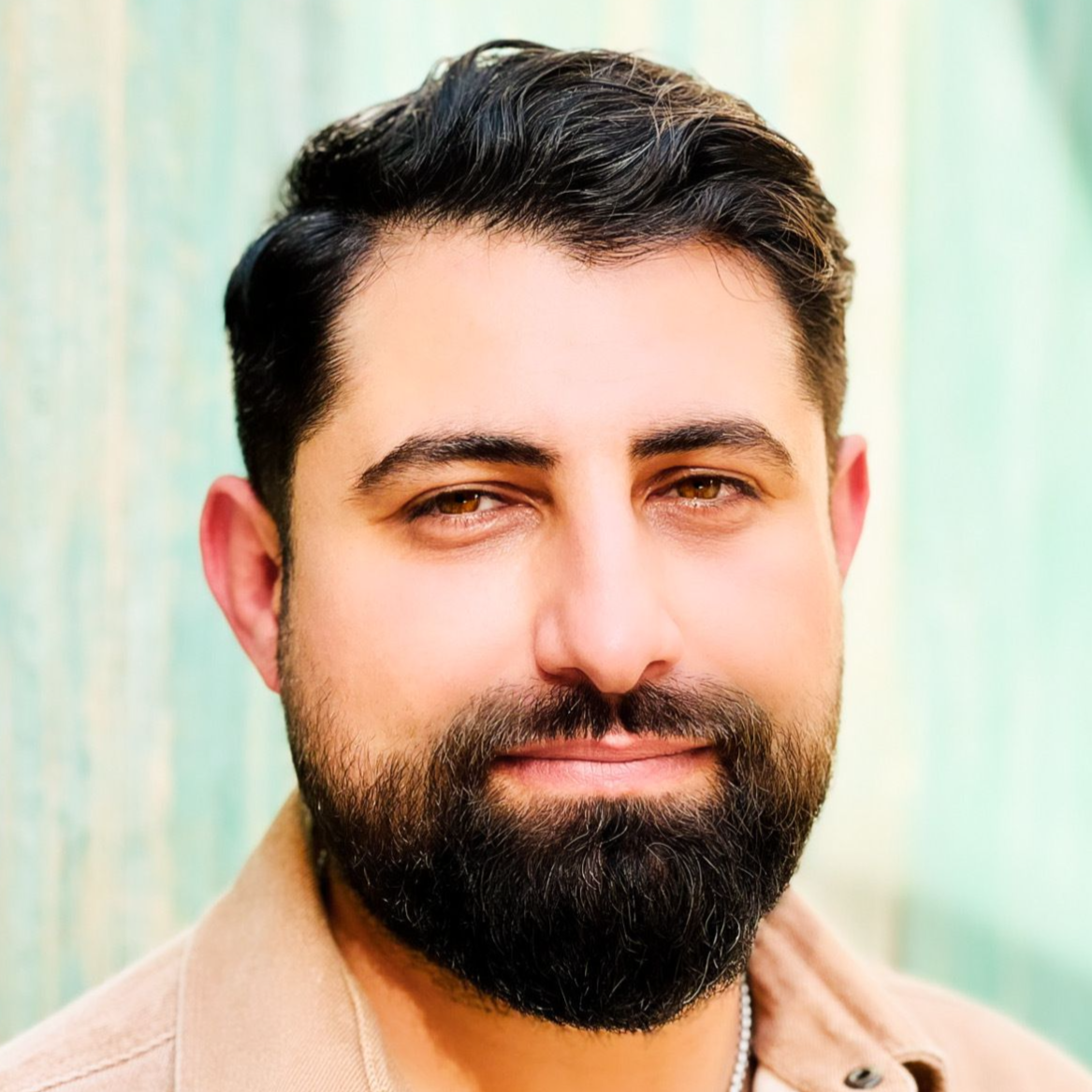 Salwan Georges Biography: Pulitzer-Winning Photojournalist’s Age, Height, Career, Family, Net Worth & Recent Award-Winning Works