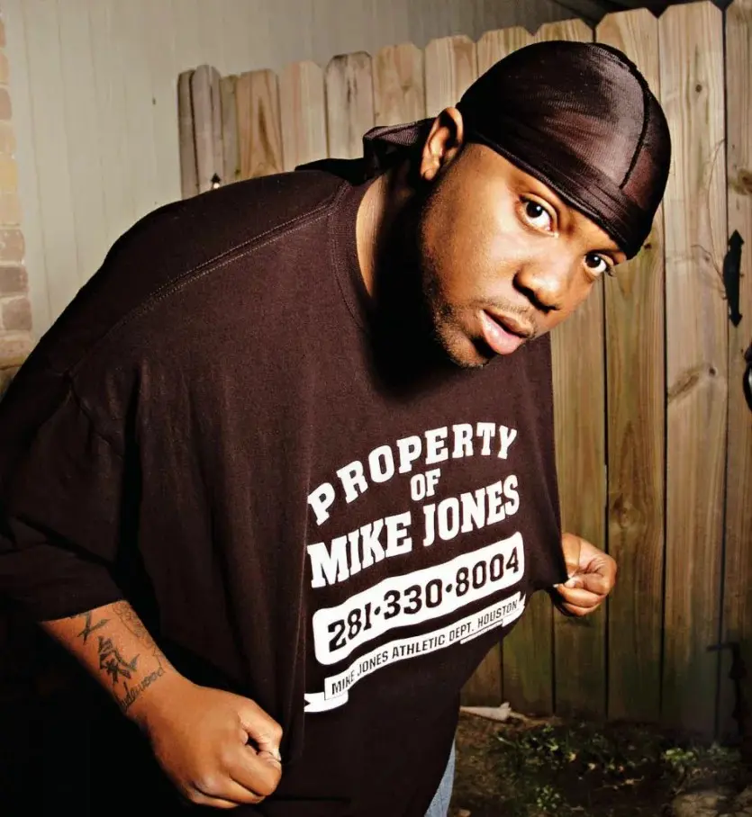 Mike Jones Biography: Age, Height, Career, Why He Is Famous, Family Life, Recent Works & Facts