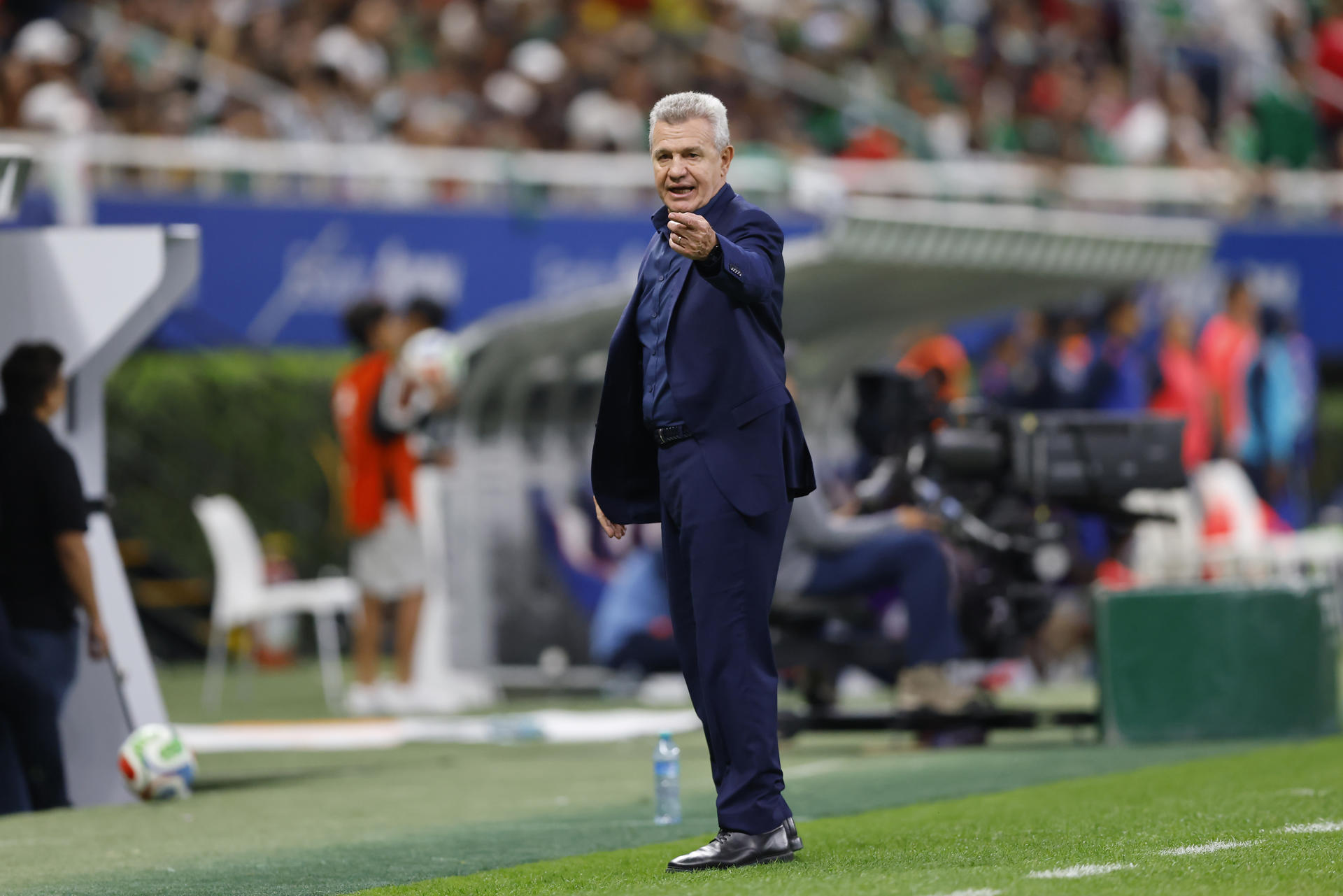 Javier Aguirre, entre los 10 mejores técnicos de selecciones del 2025 … Javier Aguirre Biography: Career, Age, Achievements, and Recent Coaching Updates