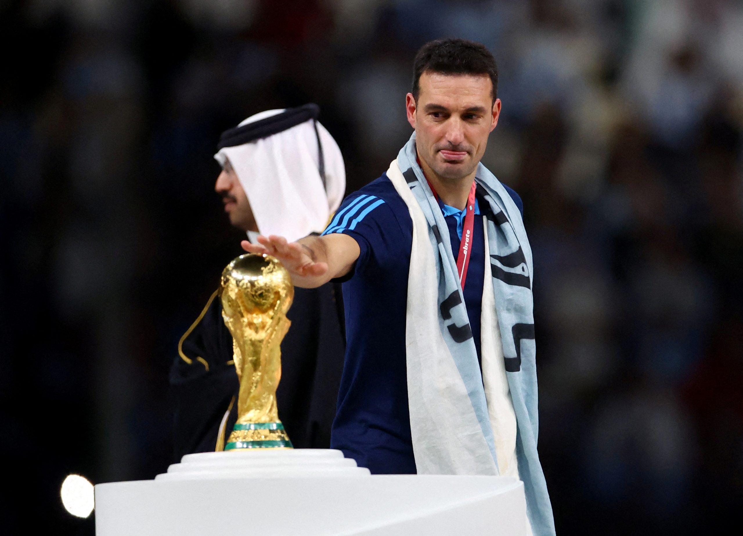 World Cup winner Scaloni renews contract with Argentina to 2026 | Reuters Lionel Scaloni Biography: Age, Career, Net Worth, and His Journey to World Cup Glory