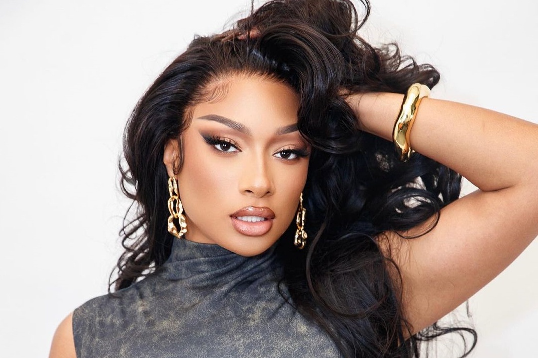 Megan Thee Stallion – Biography, Career, Net Worth – Kadhal.net Megan Thee Stallion Biography: Age, Career Milestones, Recent Music, and Cultural Impact (2026 Update)