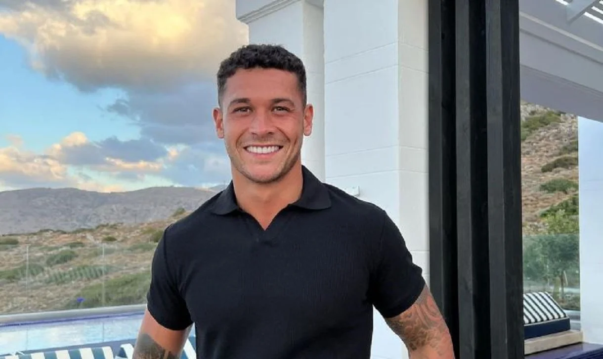 Who Is Callum Jones? Wiki, Parents, Siblings, Height, Age, Girlfriend, BIO Callum Jones Biography: Age, Career, Net Worth, and Recent Works Explained