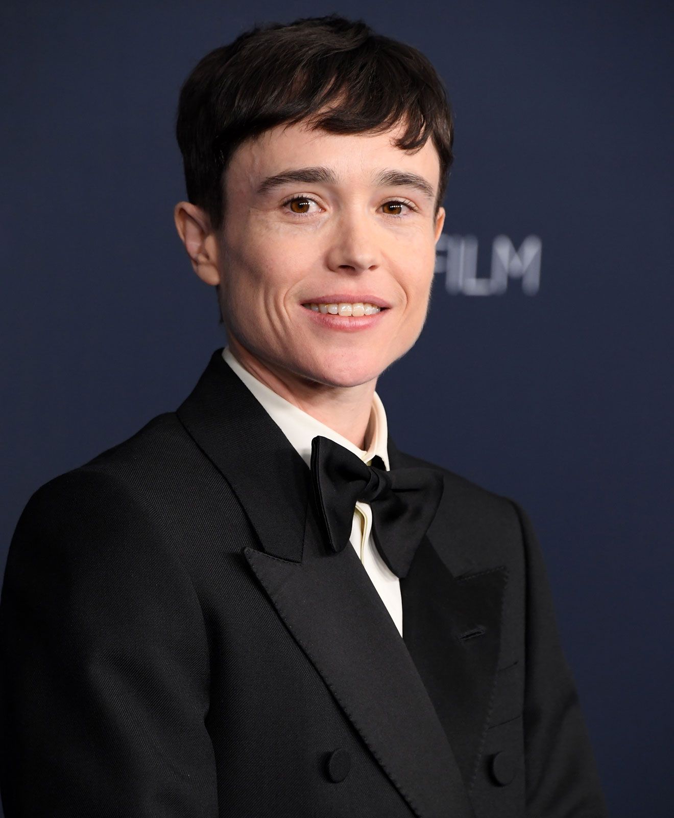 Elliot Page Biografie | Elliot Page : Biografie – CCLPID Elliot Page Biography: Age, Career Highlights, Recent Works, and Life Journey