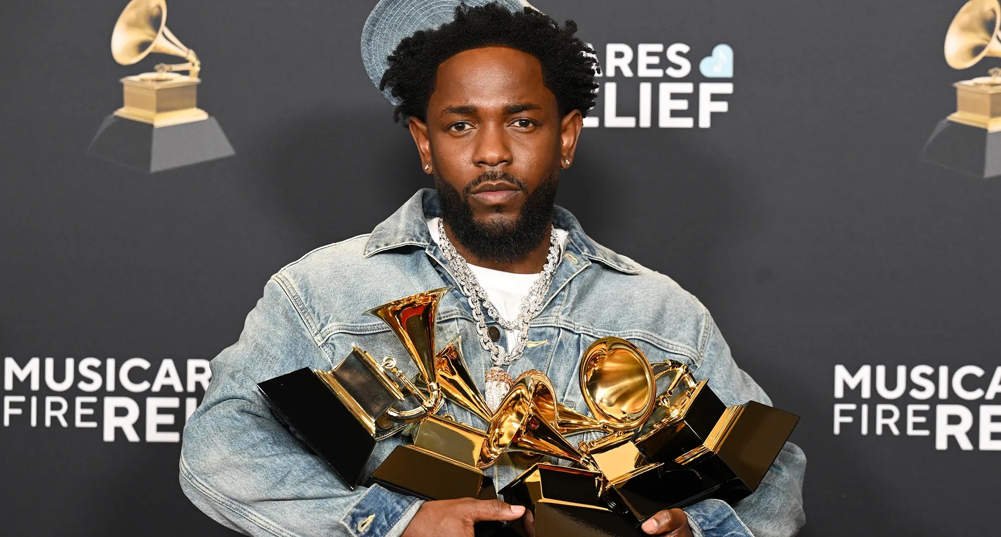 Kendrick Lamar Biography, Age, Net Worth, Albums, Family & Awards Kendrick Lamar Biography: Age, Career Highlights, Family, and Recent Musical Works
