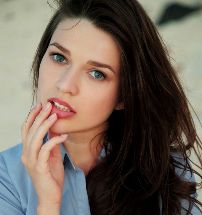 Discover Serena Wood Bio/Wiki 2024 & Career Achievements | Pretty face … Serena Wood Biography: Age, Career, Notable Works, and Recent Updates